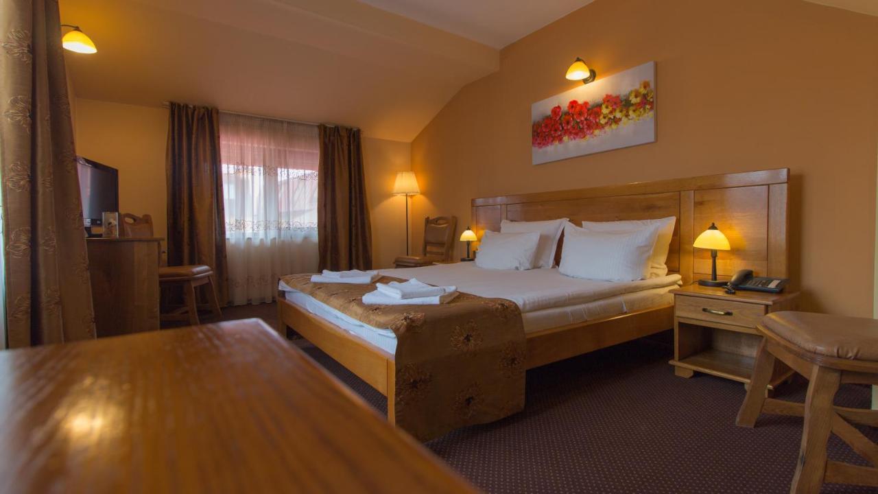 Pension La Fontana Baia Mare Exterior photo