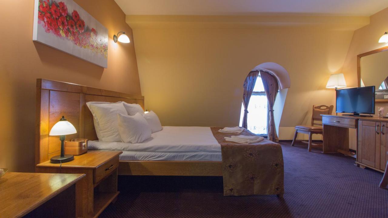 Pension La Fontana Baia Mare Exterior photo